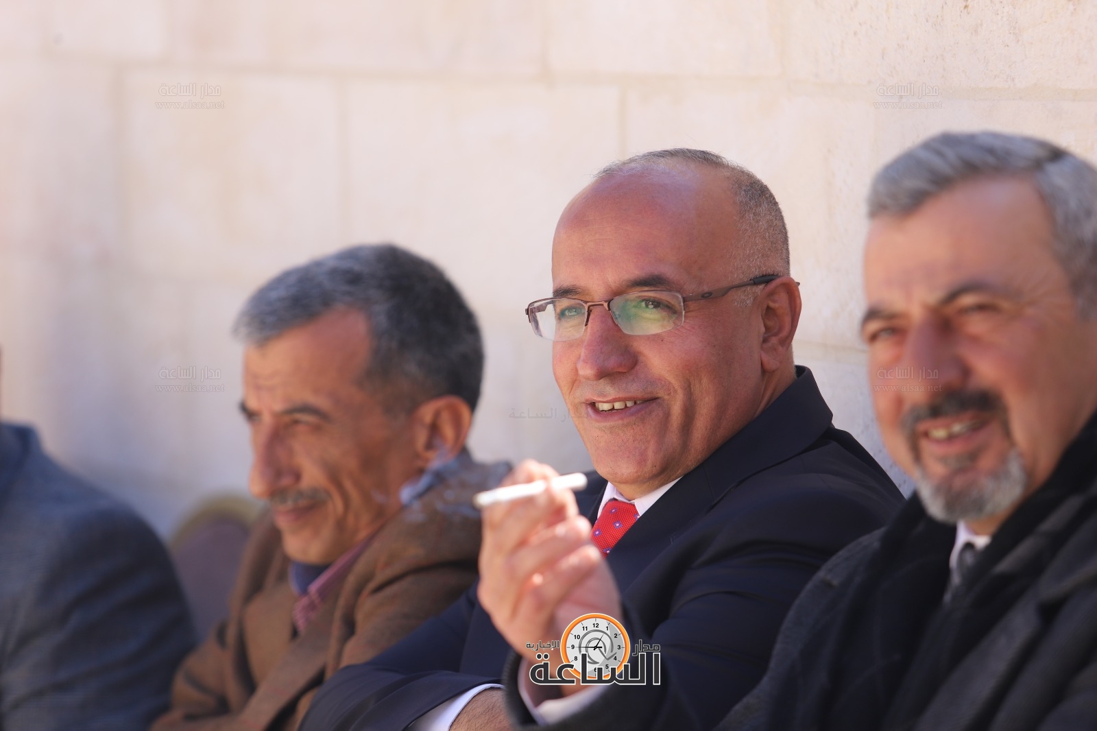 Madar Al-Saa Images 0.7882661336297885