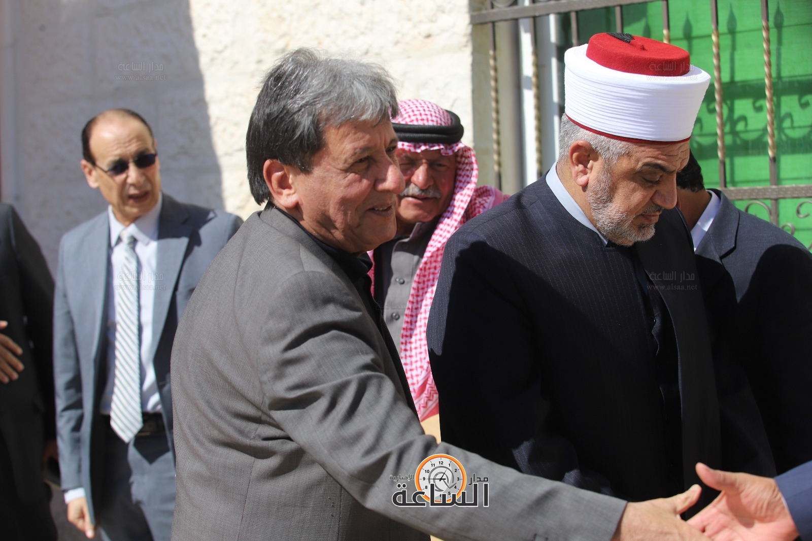 Madar Al-Saa Images 0.3651177916723114