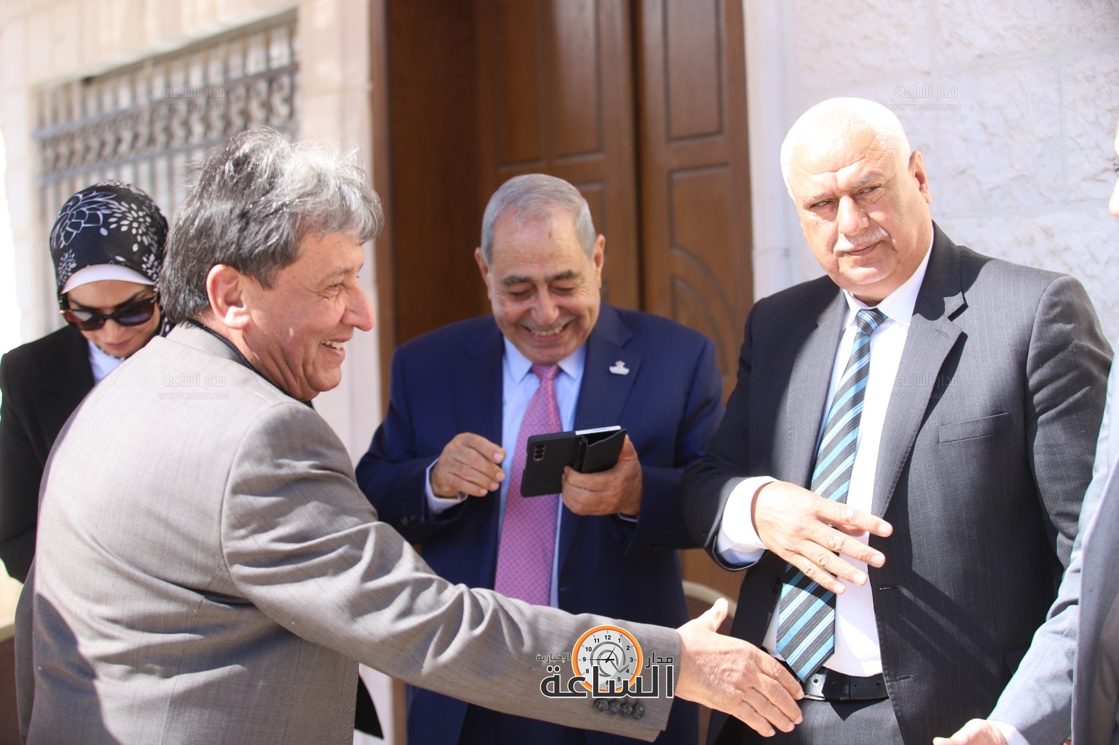 Madar Al-Saa Images 0.2937350958404865