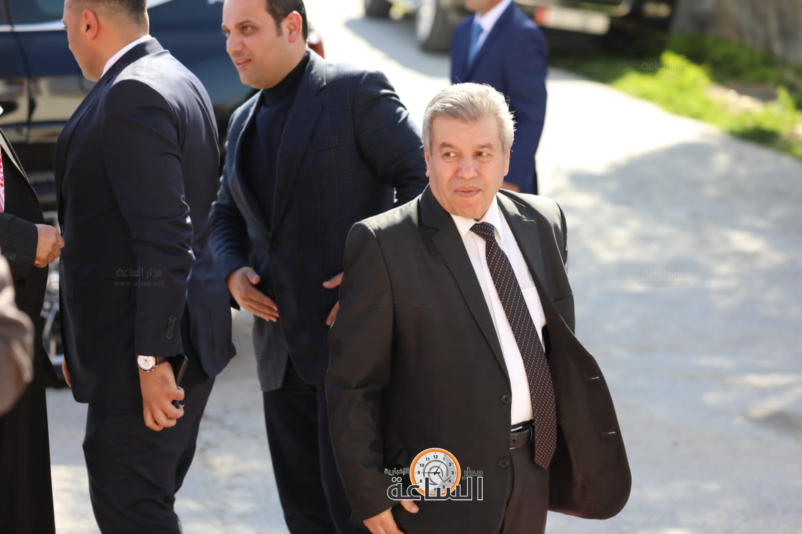 Madar Al-Saa Images 0.42670536786075774