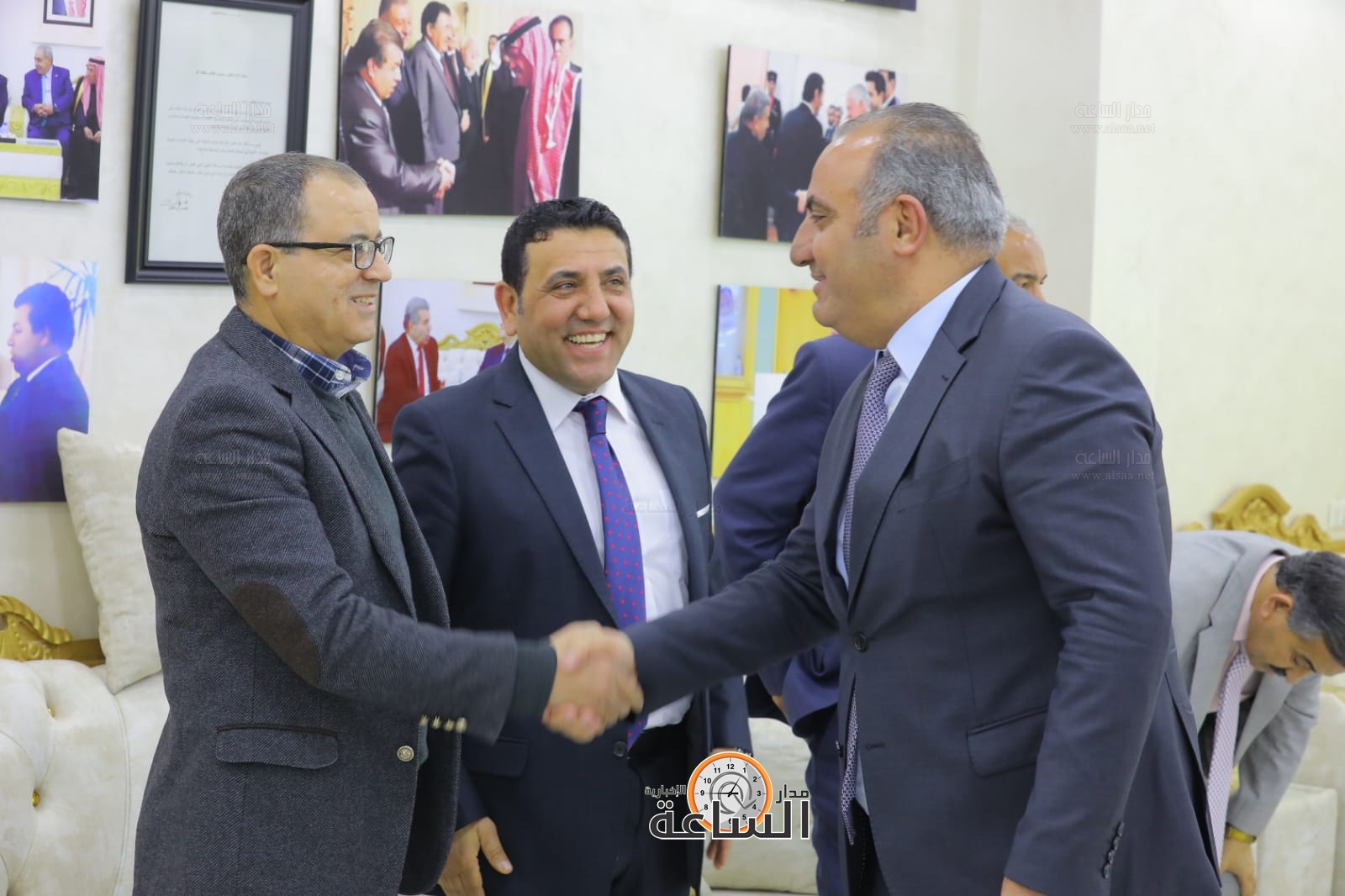 Madar Al-Saa Images 0.7316363749191317