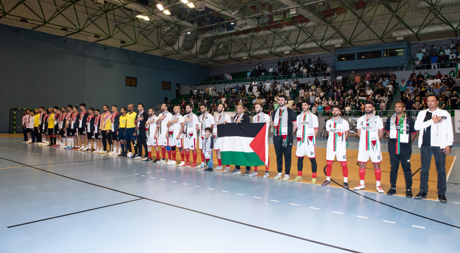 Madar Al-Saa Images 0.9847116623457586