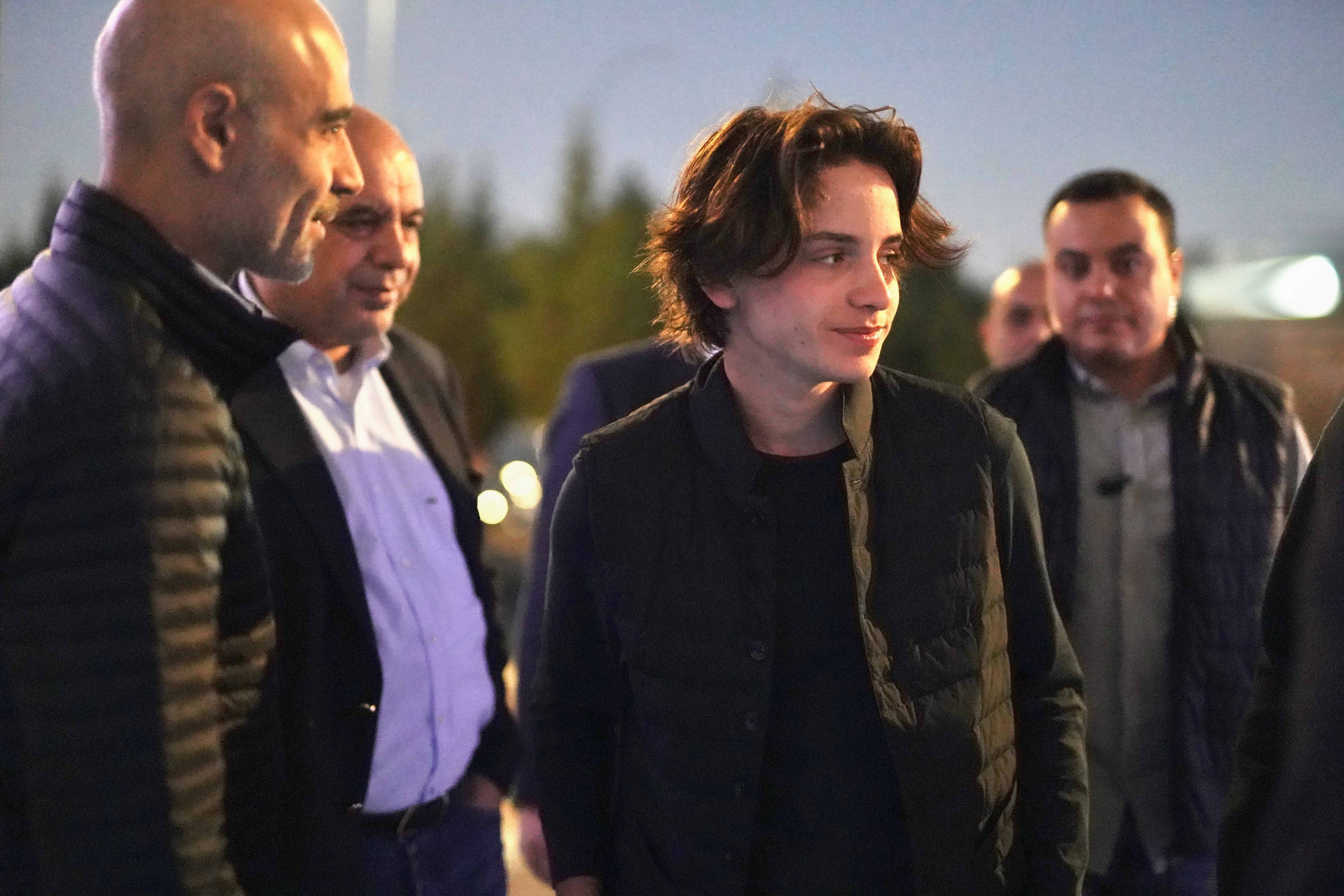 Madar Al-Saa Images 0.8770400844374773