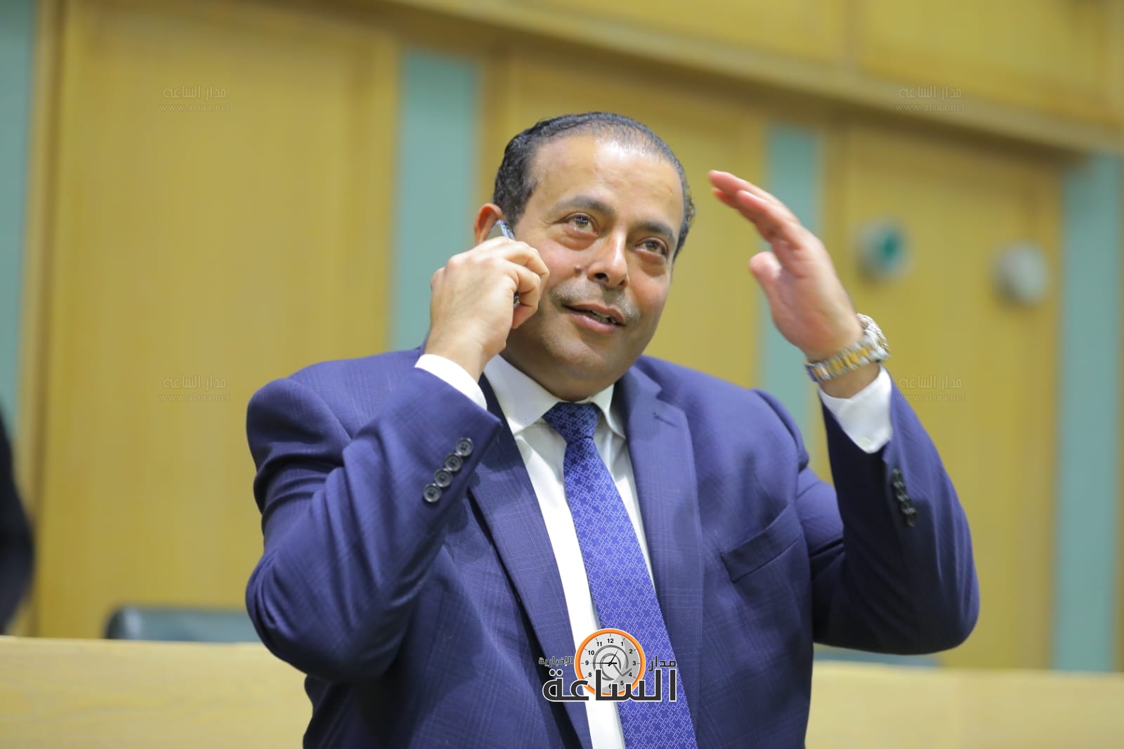 Madar Al-Saa Images 0.8780370332154703