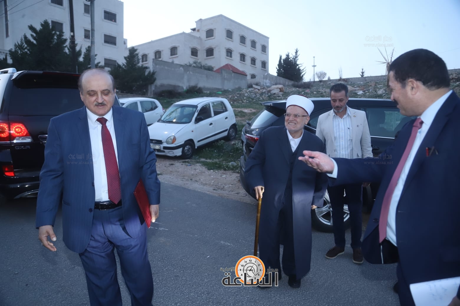 Madar Al-Saa Images 0.7853773897400949