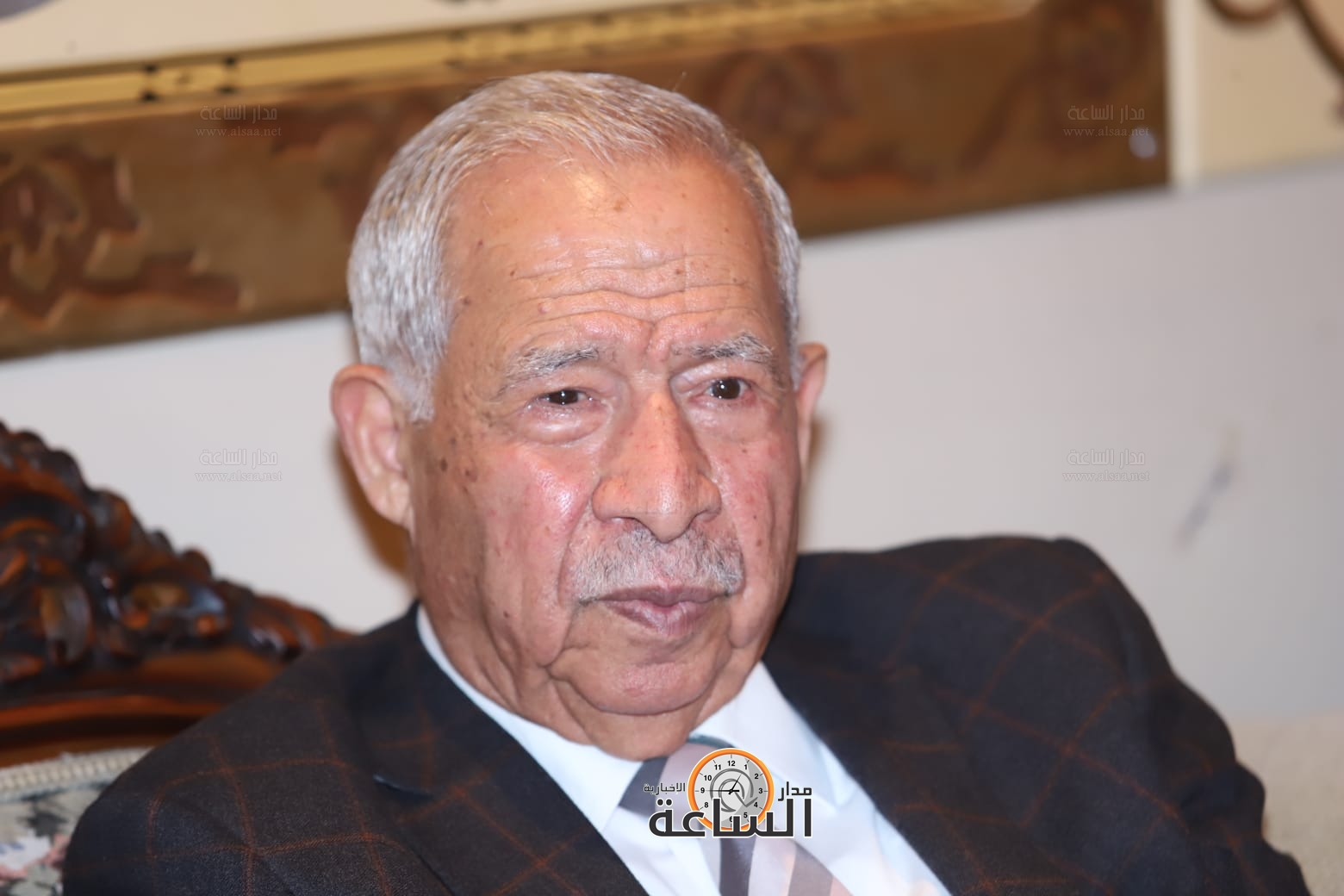 Madar Al-Saa Images 0.18805529088309325