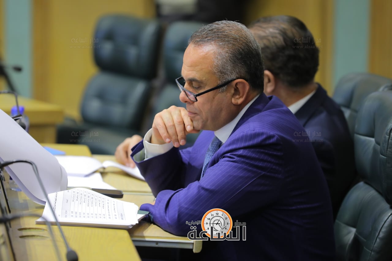 Madar Al-Saa Images 0.0758352792008492