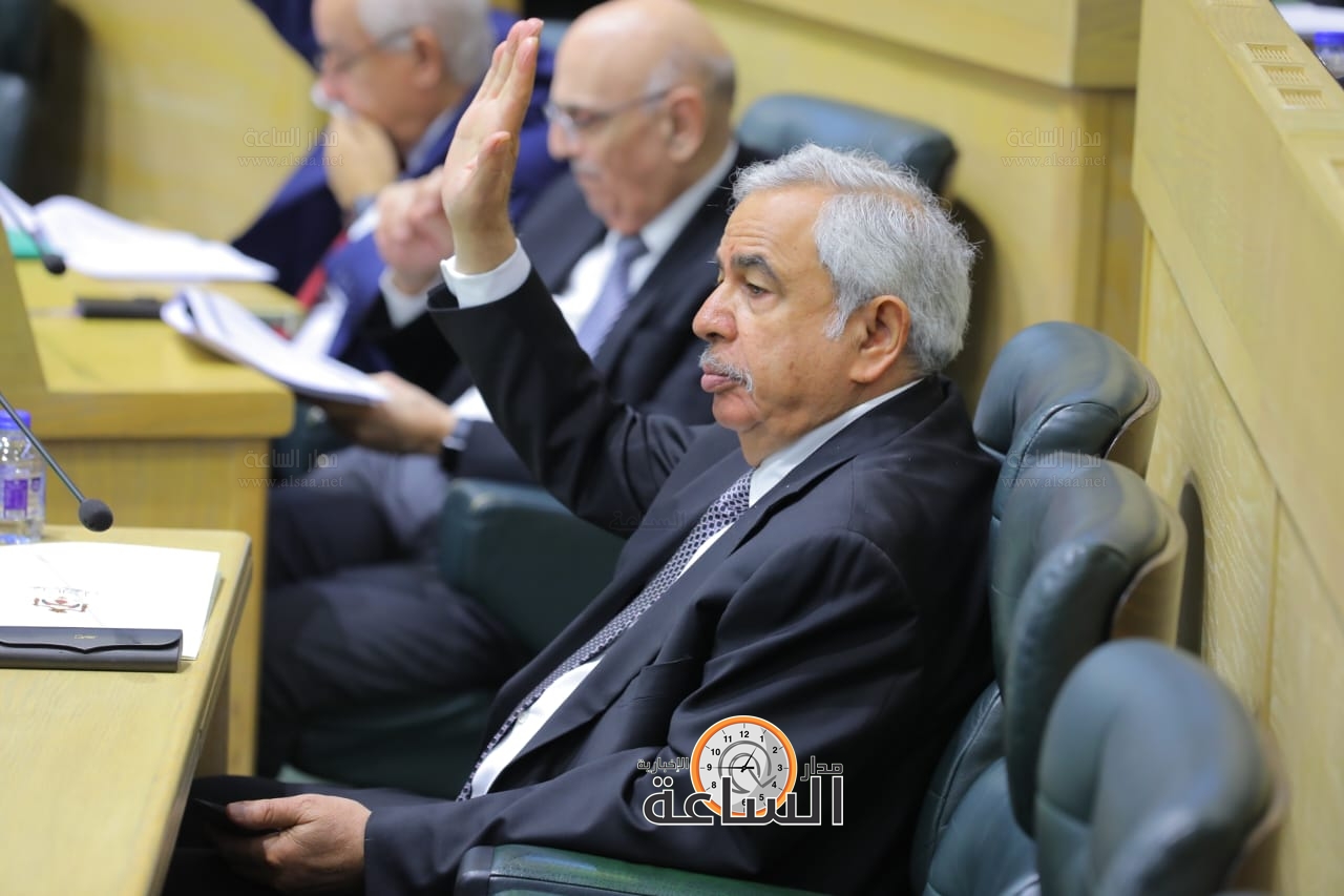 Madar Al-Saa Images 0.49863588265438663