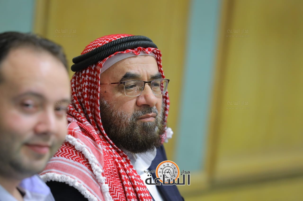 Madar Al-Saa Images 0.9002061414659503