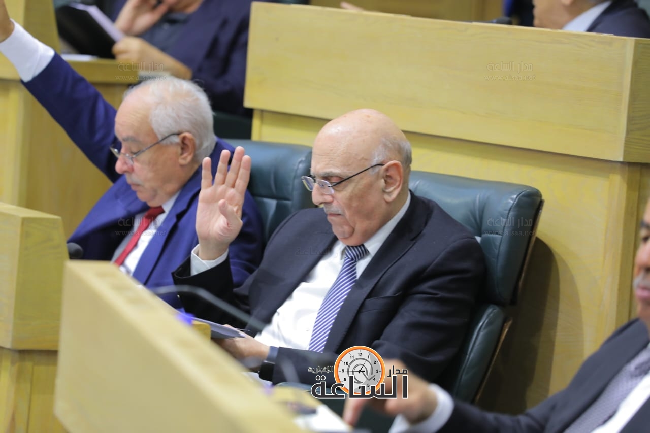 Madar Al-Saa Images 0.09792711626337747