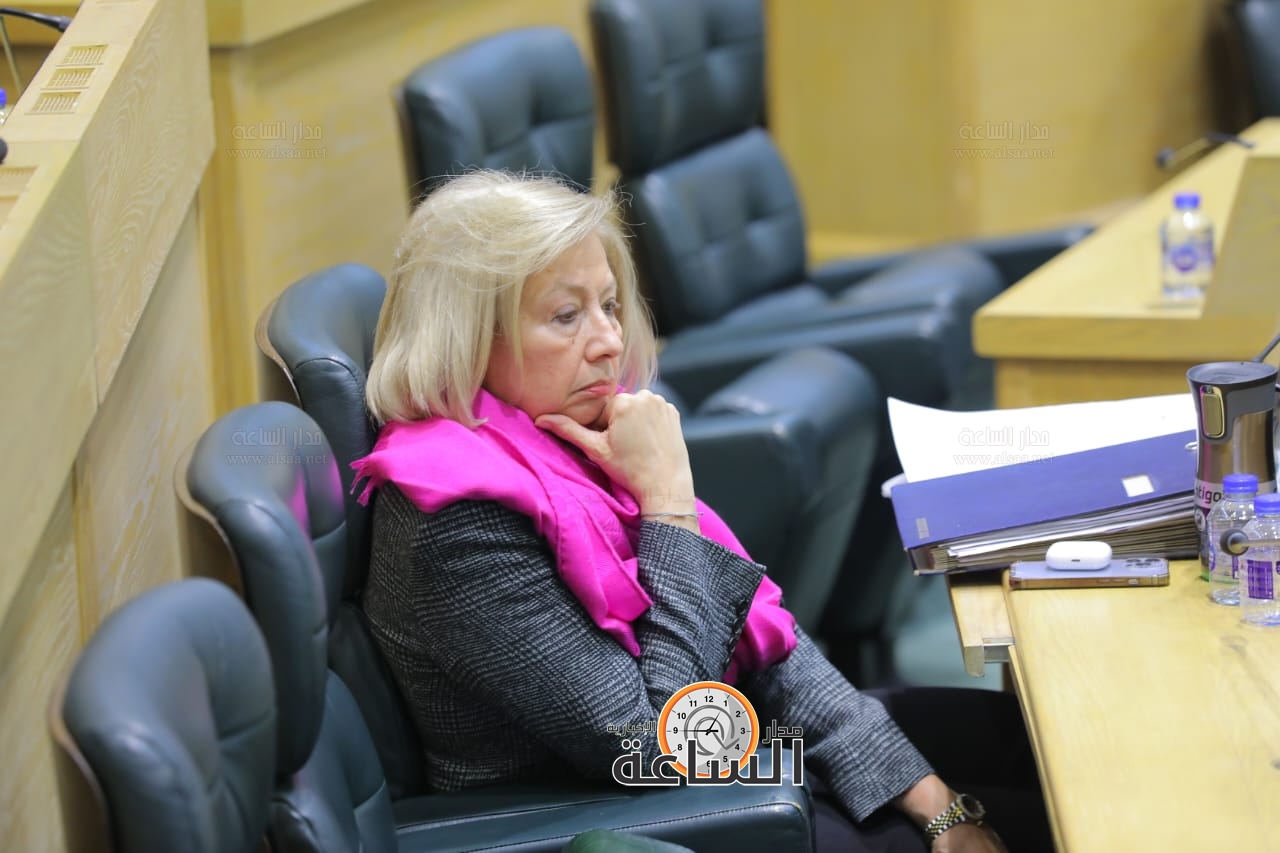 Madar Al-Saa Images 0.5437914989574633