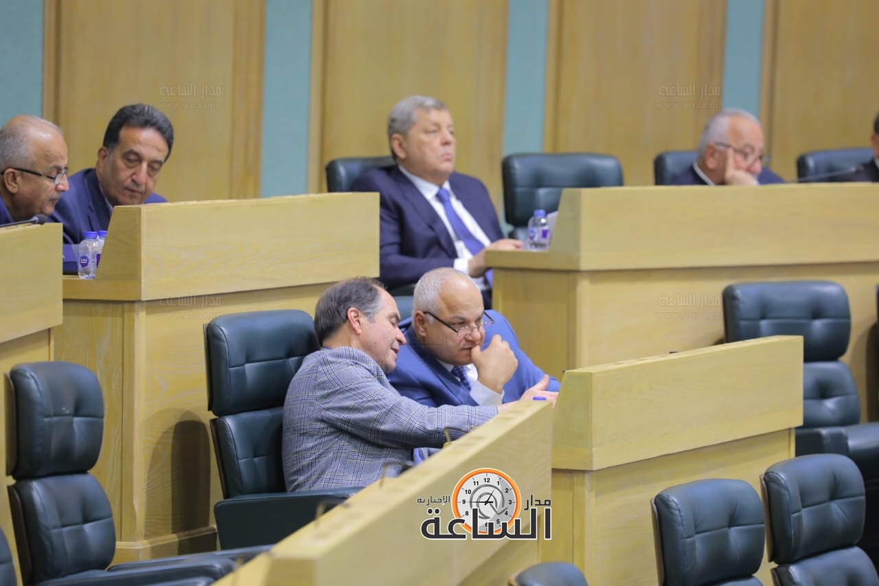 Madar Al-Saa Images 0.9049890295482392