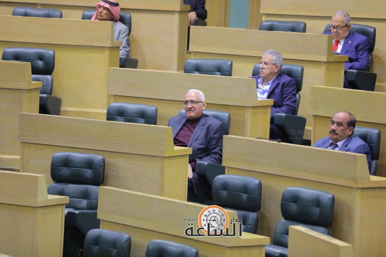 Madar Al-Saa Images 0.7138283015032503