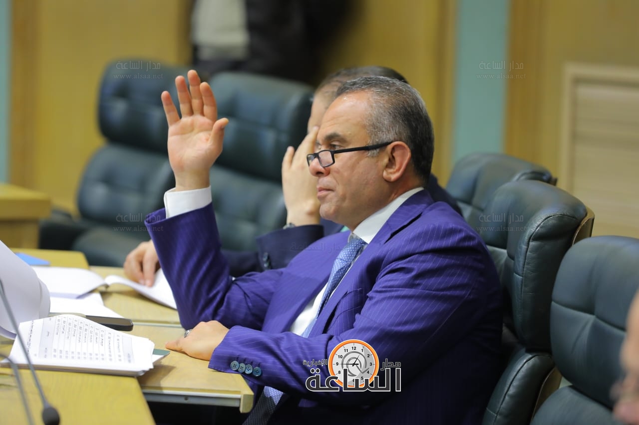 Madar Al-Saa Images 0.5213865026482865