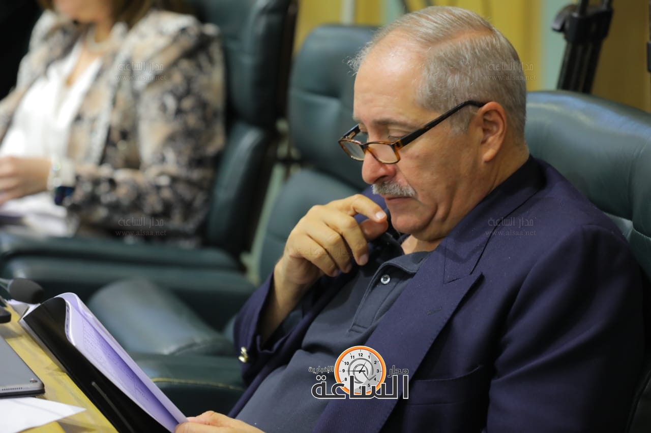 Madar Al-Saa Images 0.274284822077528