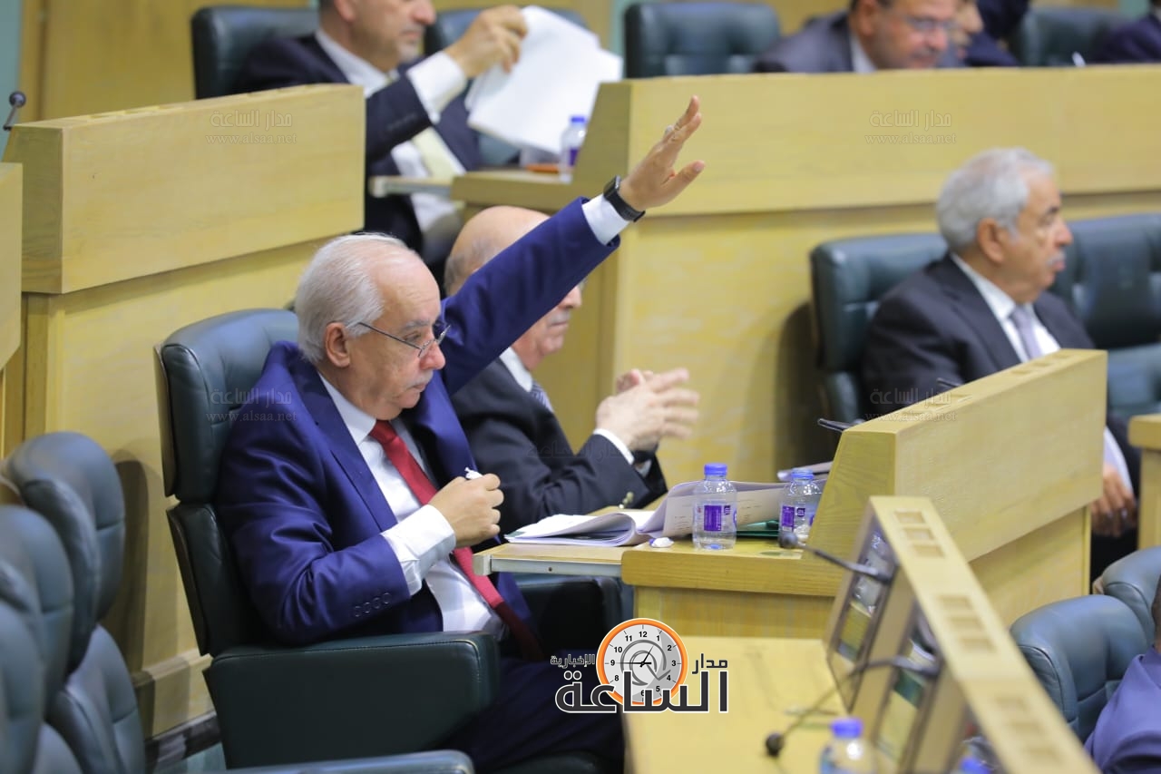 Madar Al-Saa Images 0.18743392261458203