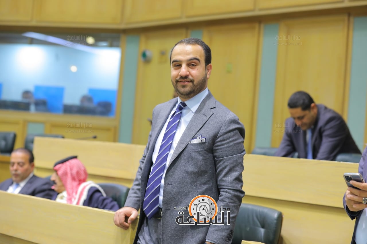 Madar Al-Saa Images 0.9189647212570384