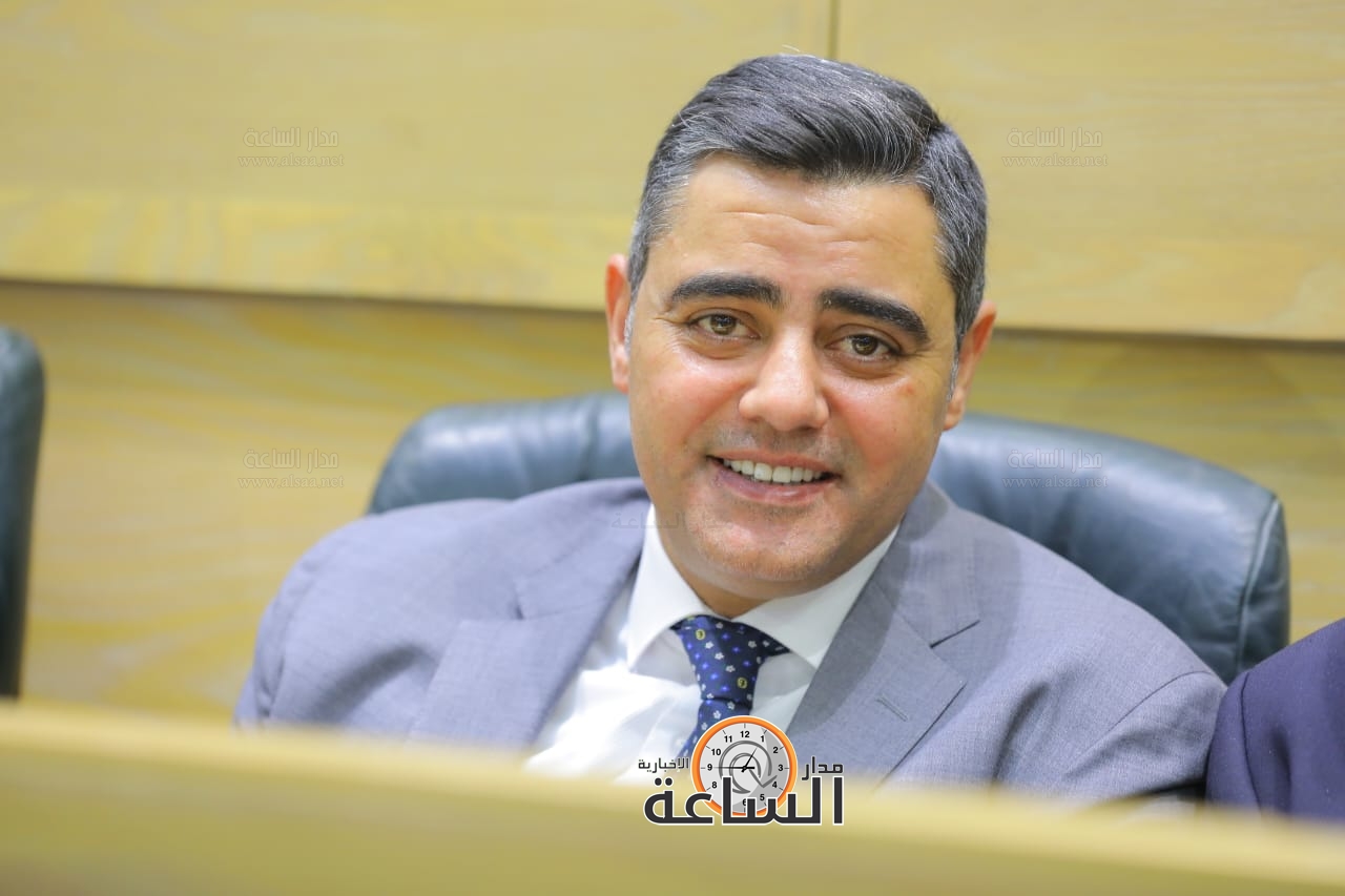 Madar Al-Saa Images 0.17810144296609676