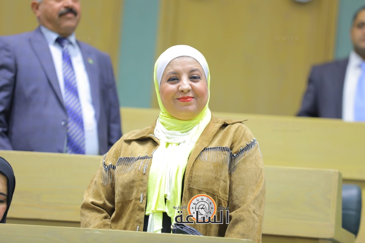 Madar Al-Saa Images 0.5294837318255365