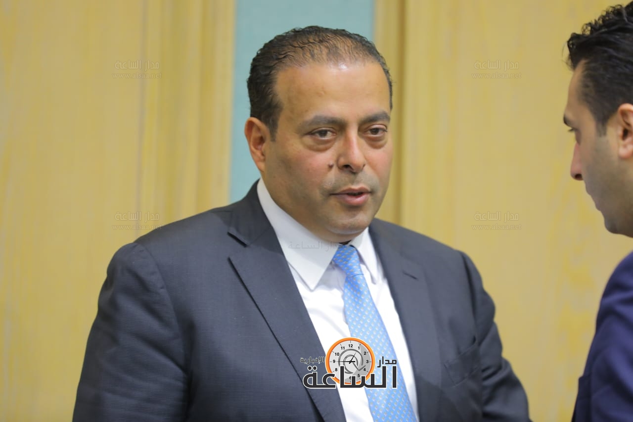 Madar Al-Saa Images 0.4002703471884306