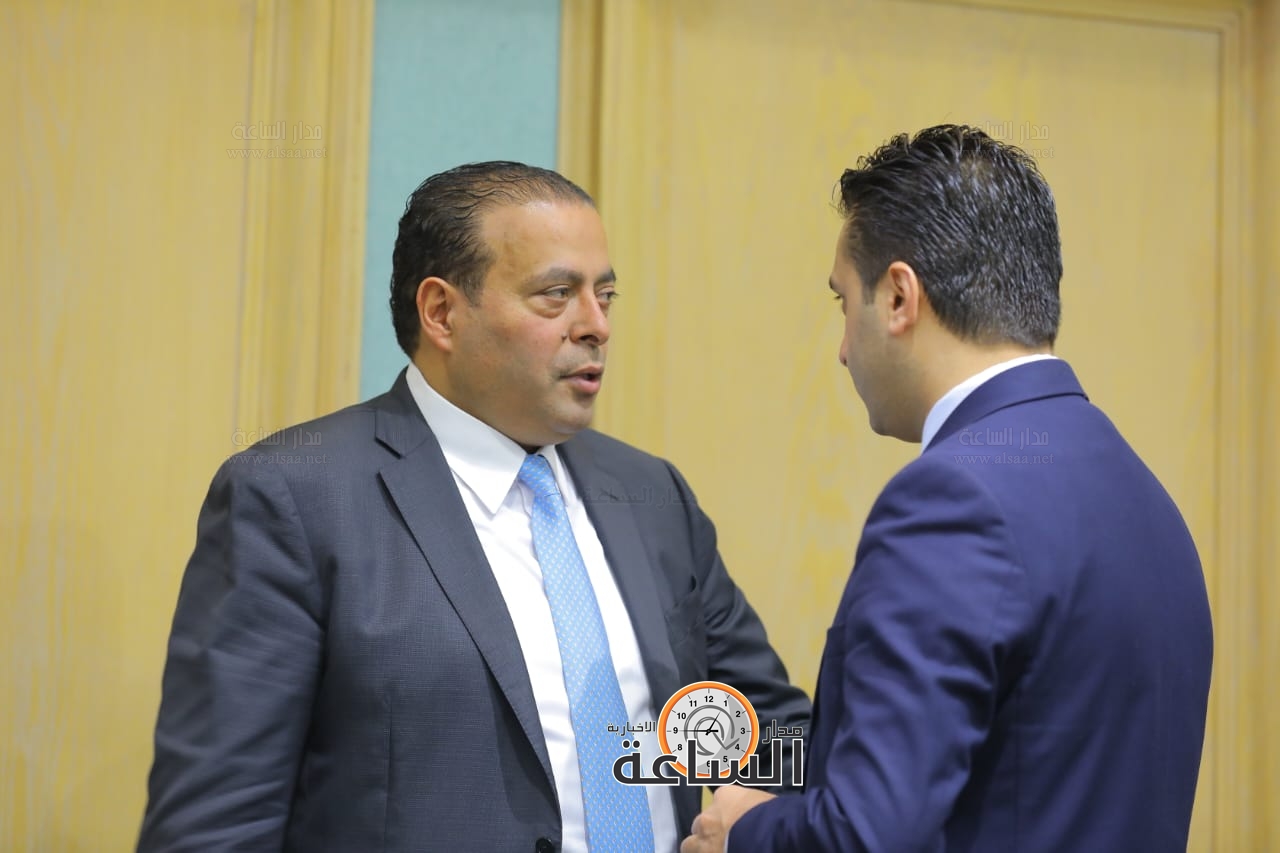 Madar Al-Saa Images 0.26047687146388676