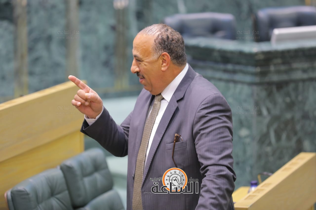 Madar Al-Saa Images 0.30159793795444667