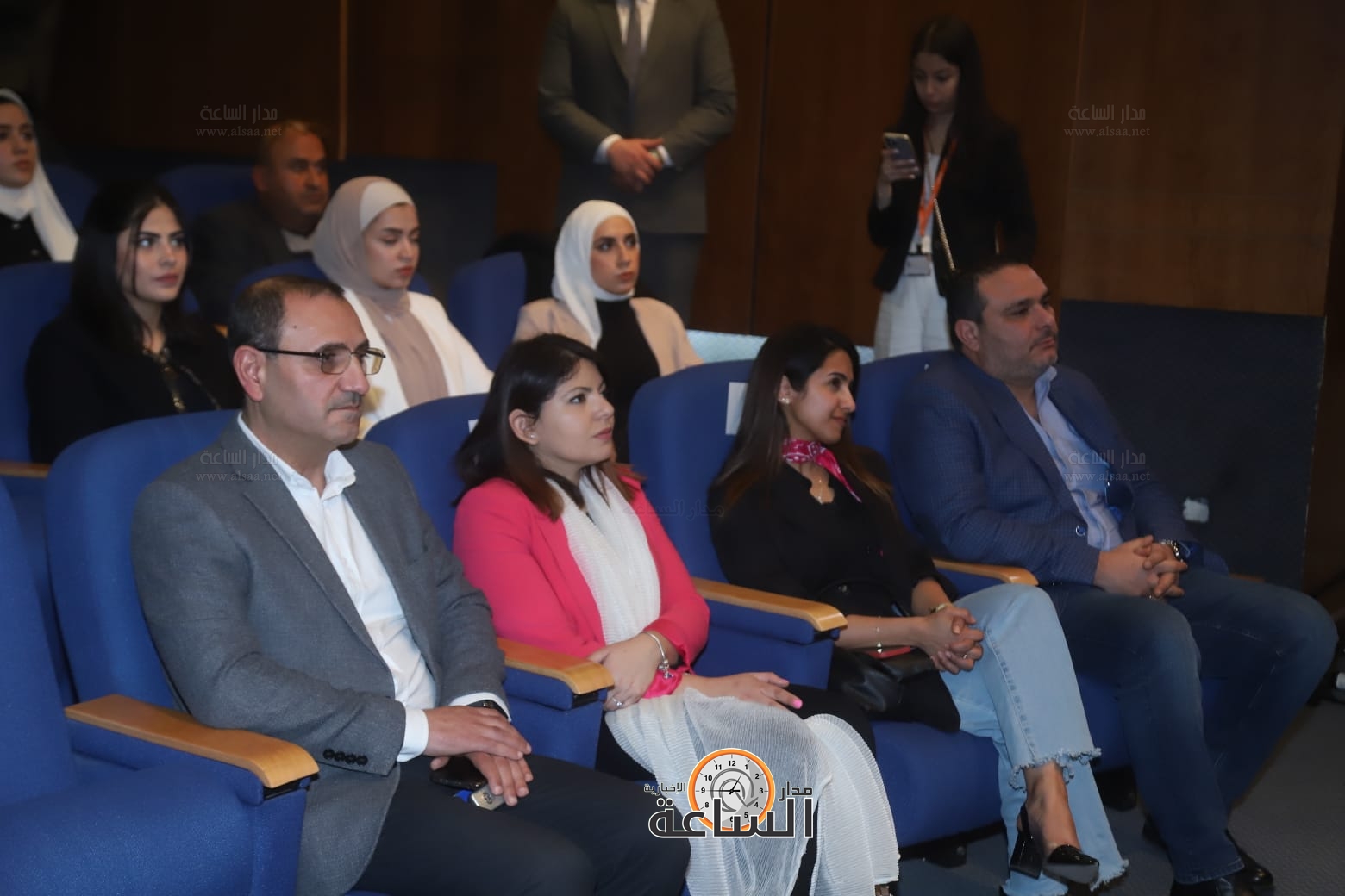 Madar Al-Saa Images 0.4597331481428668