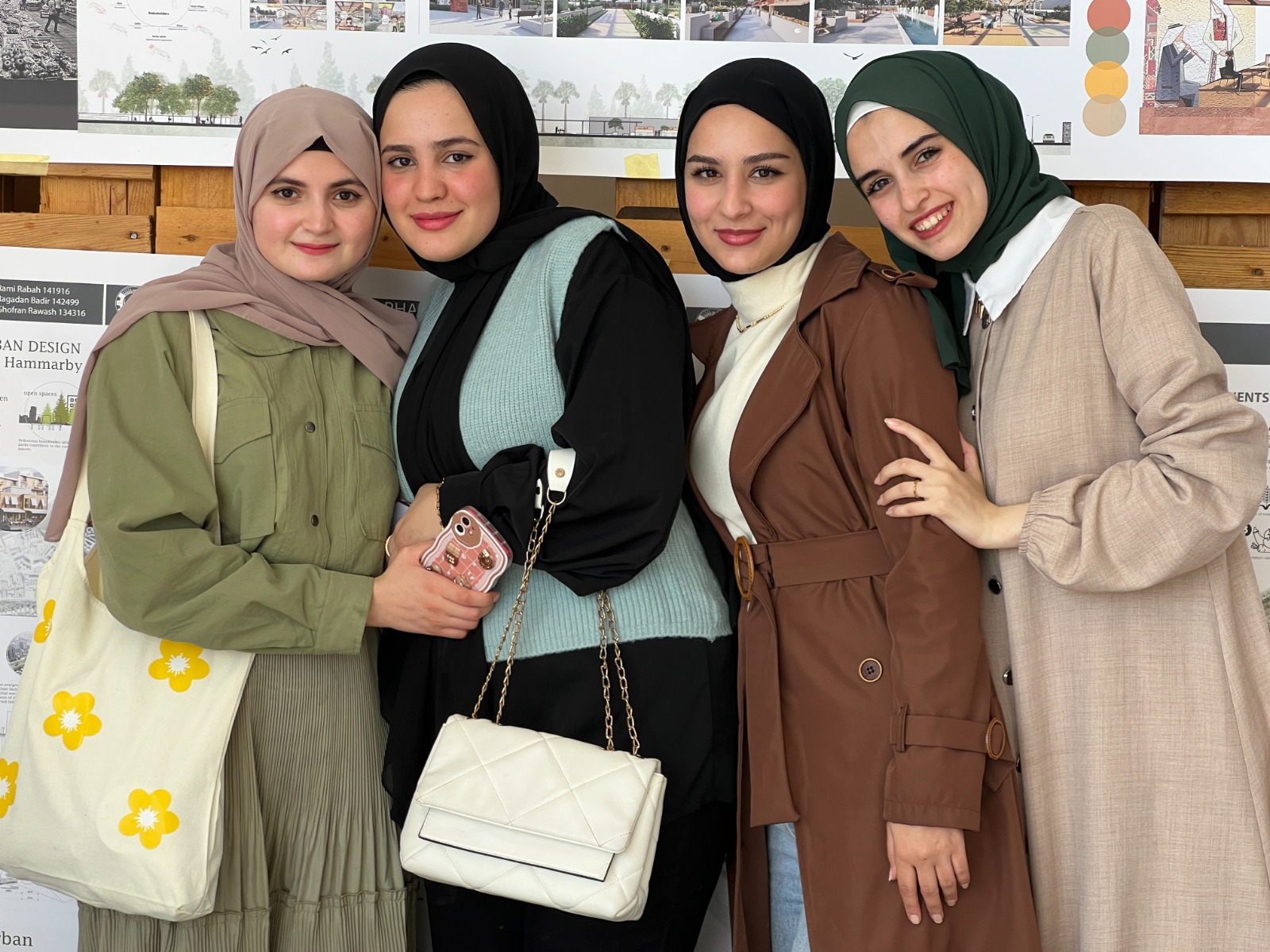 Madar Al-Saa Images 0.41343025708089143