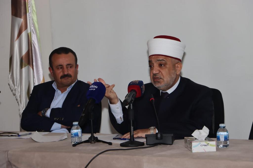 Madar Al-Saa Images 0.35983527774002555