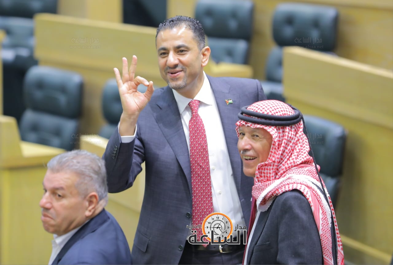 Madar Al-Saa Images 0.8886325573334426