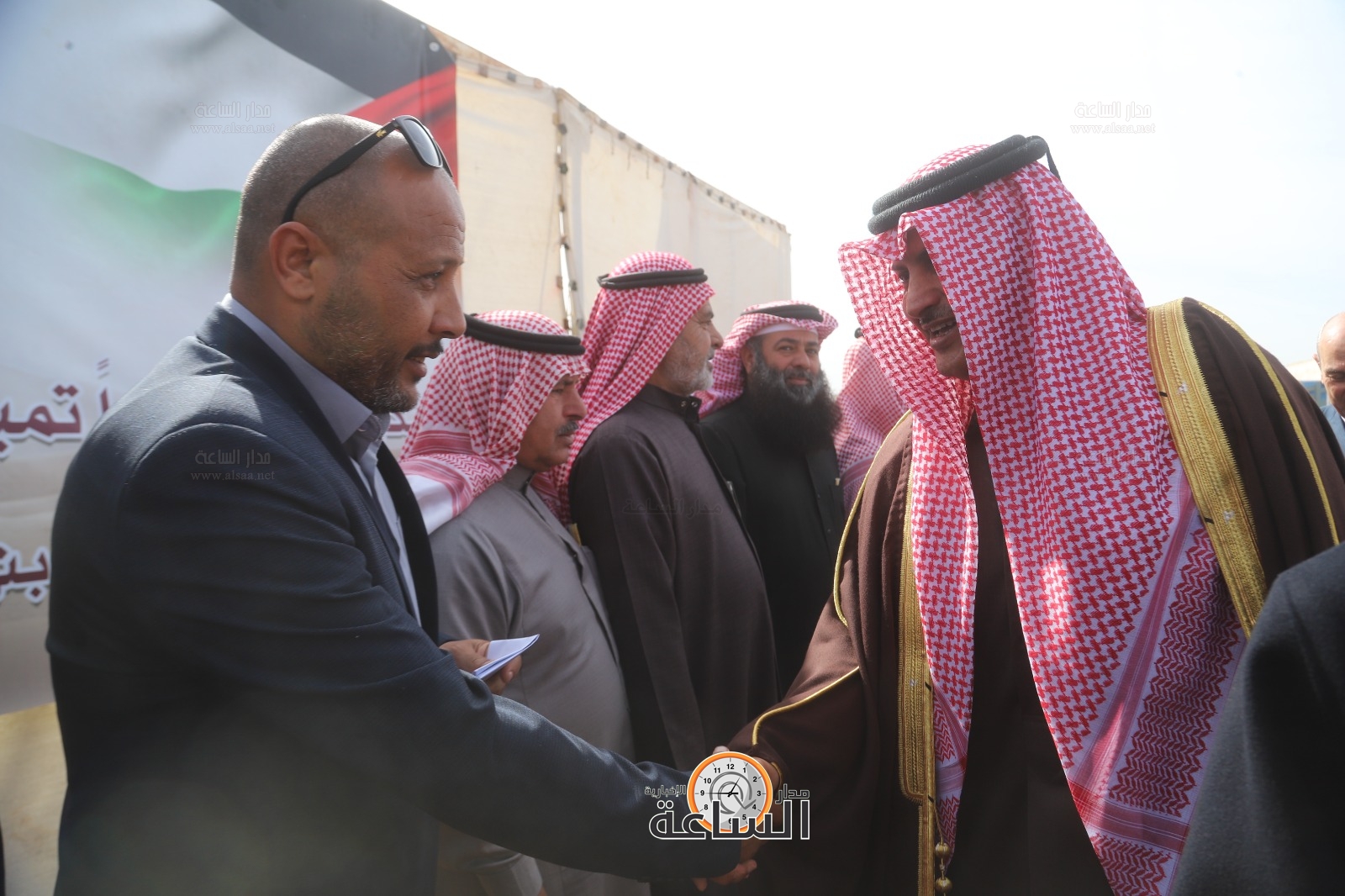 Madar Al-Saa Images 0.9902964309005264