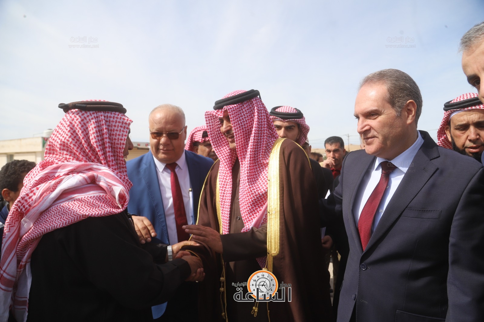 Madar Al-Saa Images 0.3524343271063426