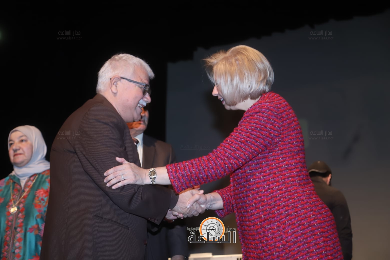 Madar Al-Saa Images 0.3294029295563319