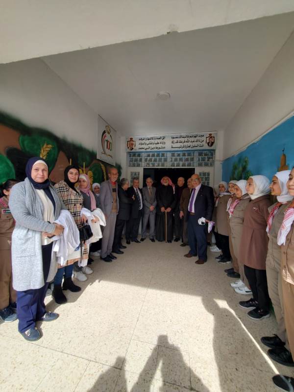 Madar Al-Saa Images 0.6250138366298874