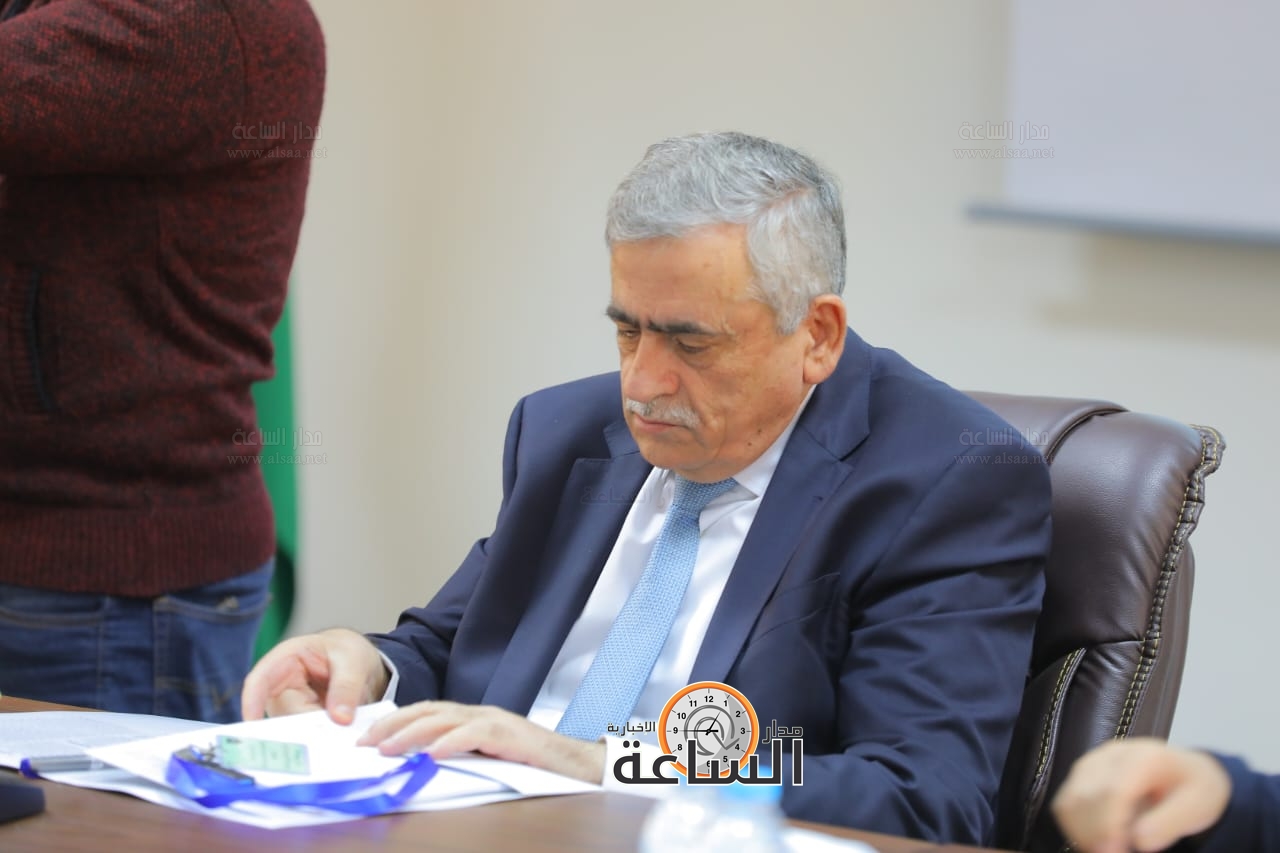 Madar Al-Saa Images 0.001289859328359677