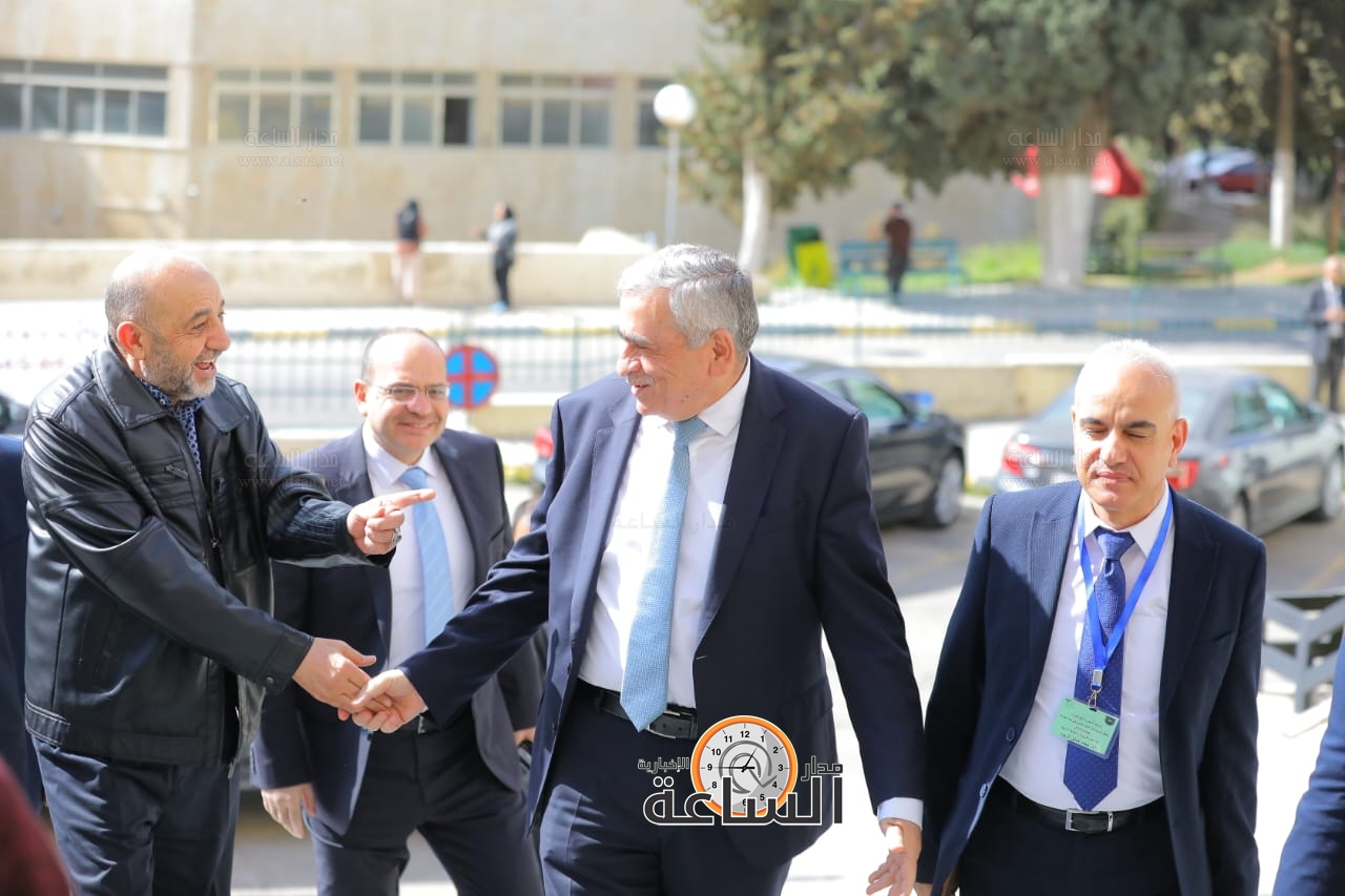 Madar Al-Saa Images 0.9392941980119014