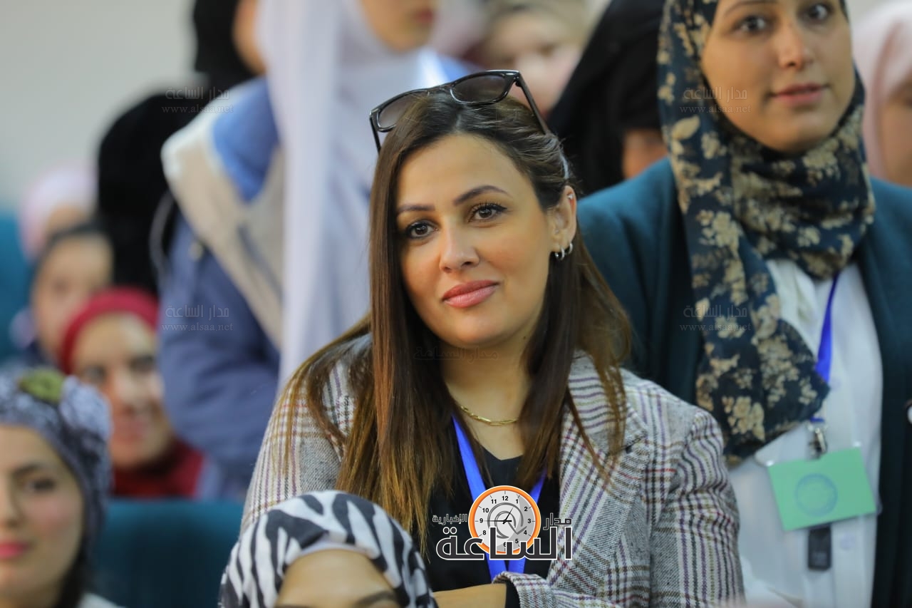 Madar Al-Saa Images 0.8969694365660952