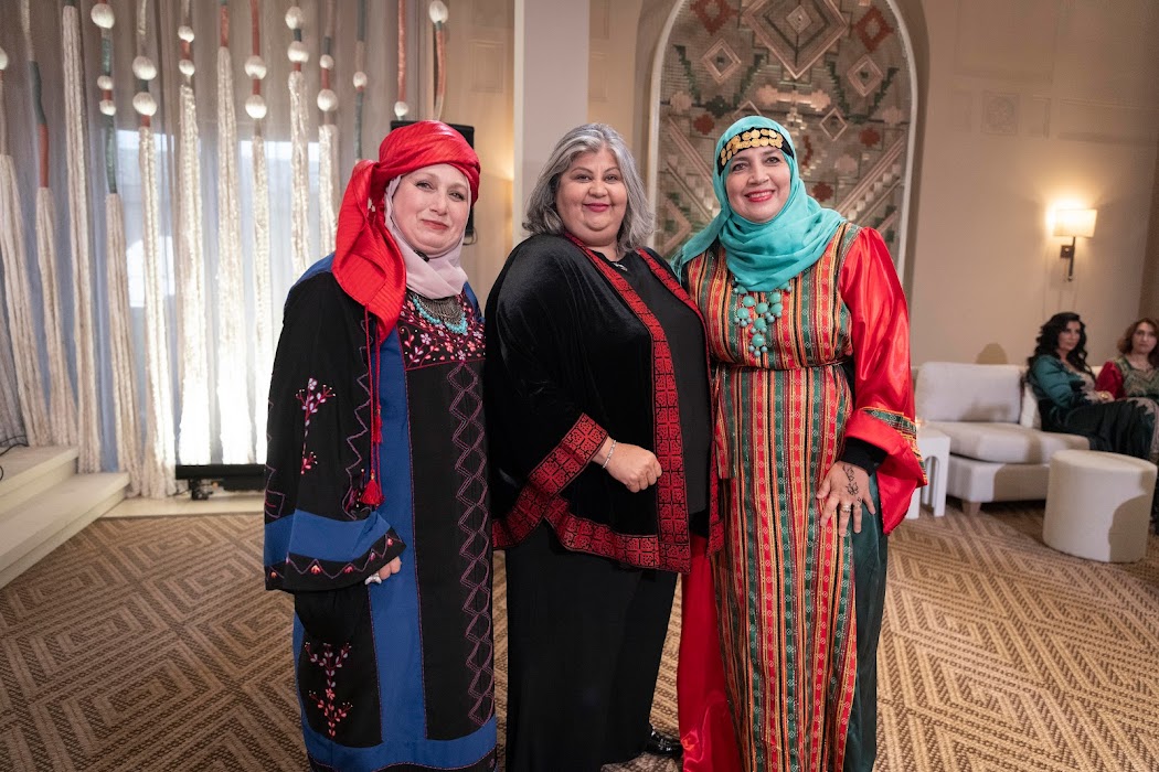 Madar Al-Saa Images 0.08942140890297101