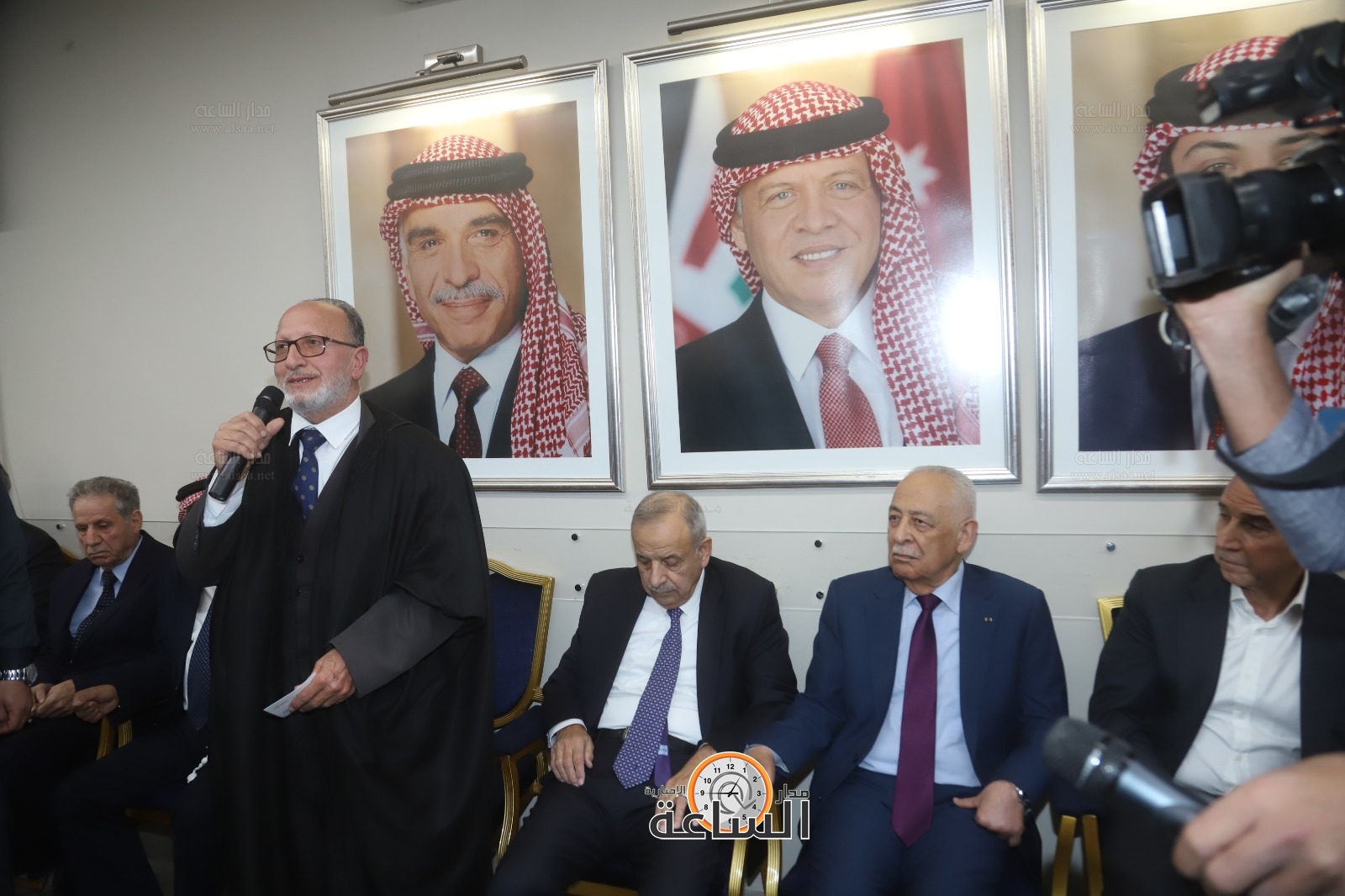 Madar Al-Saa Images 0.6858709151278014