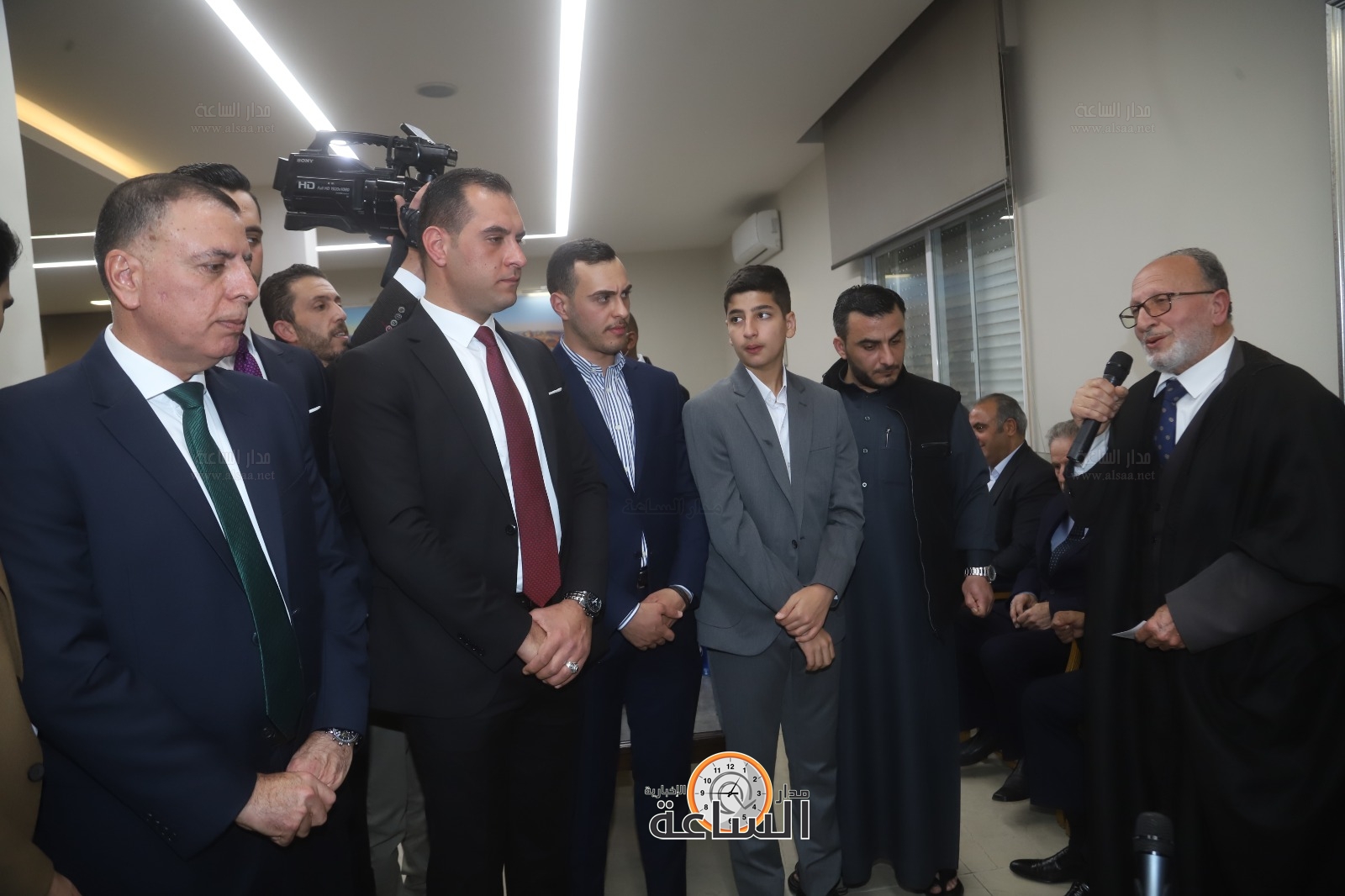 Madar Al-Saa Images 0.721867558647001