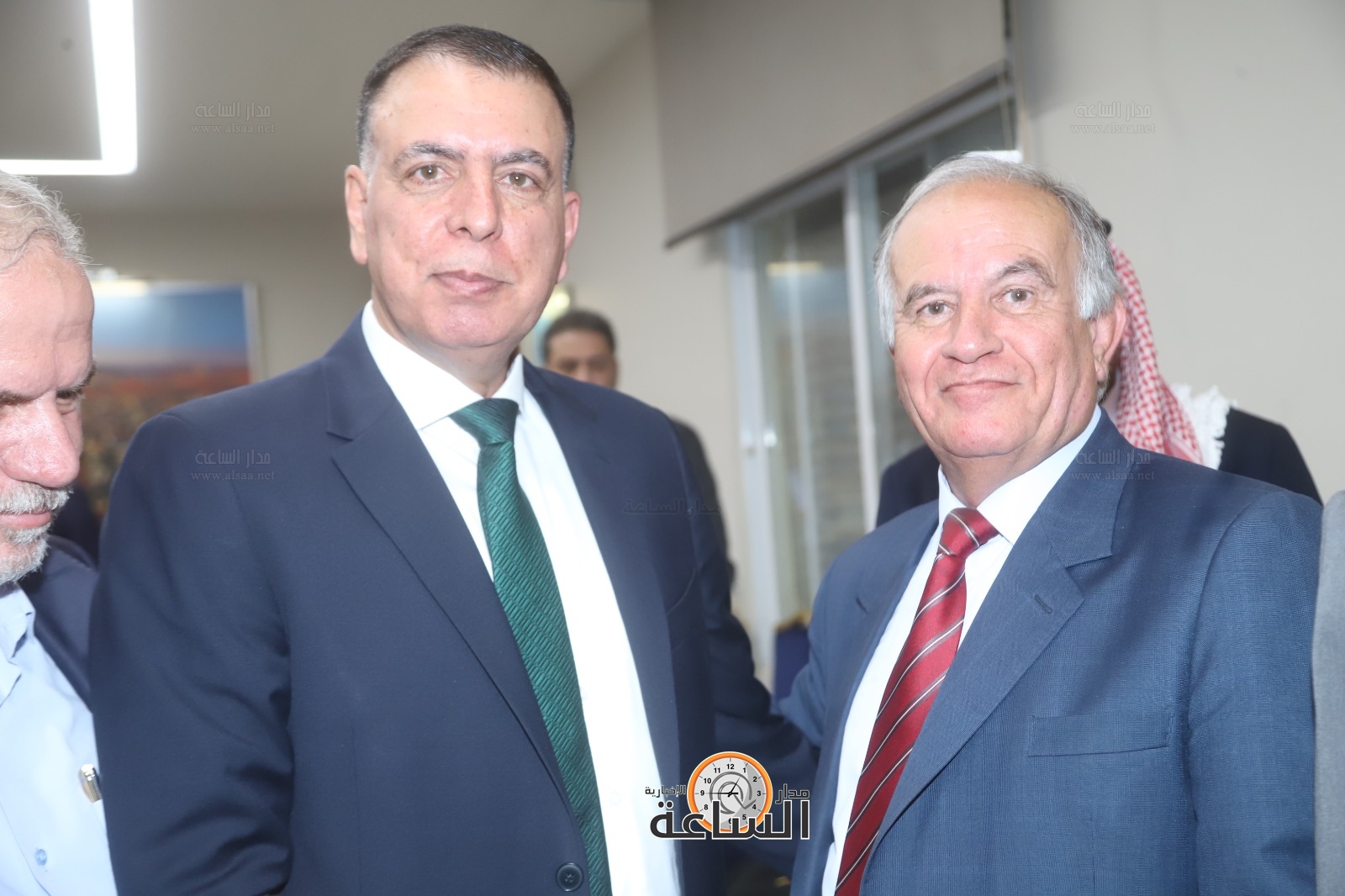 Madar Al-Saa Images 0.7339982586315761