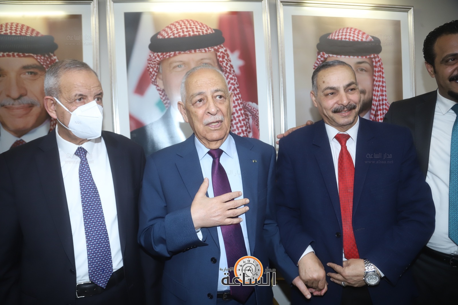 Madar Al-Saa Images 0.8486214761854922