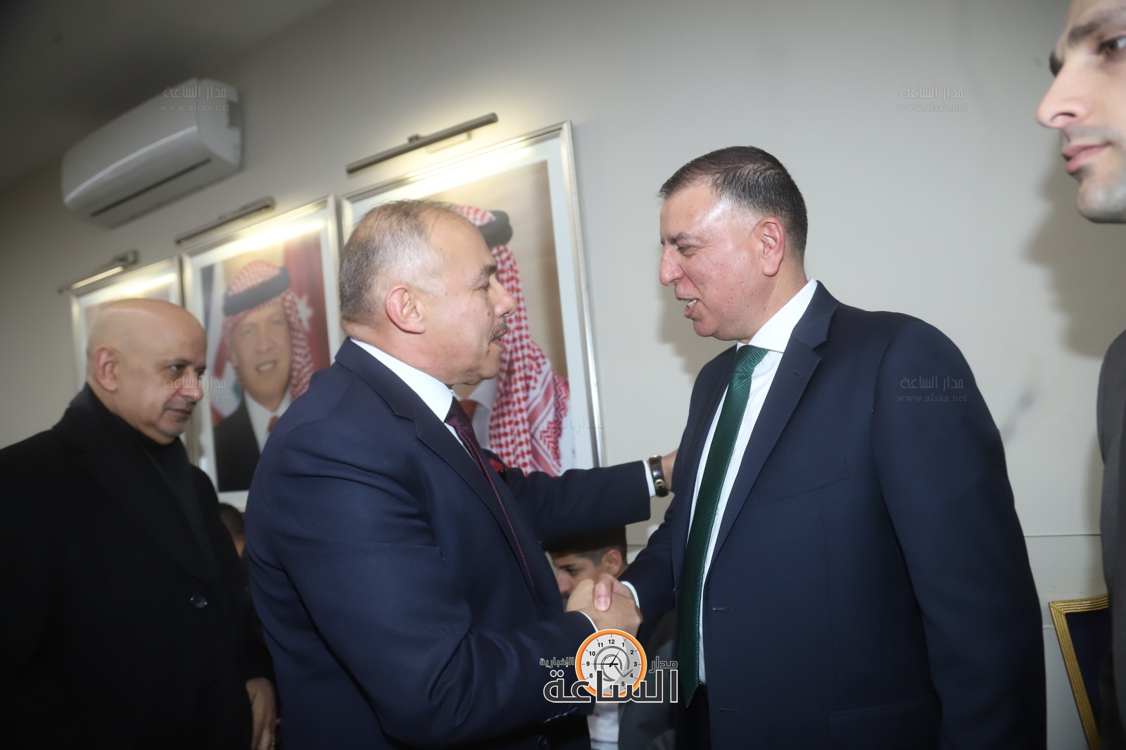 Madar Al-Saa Images 0.9230035406682162