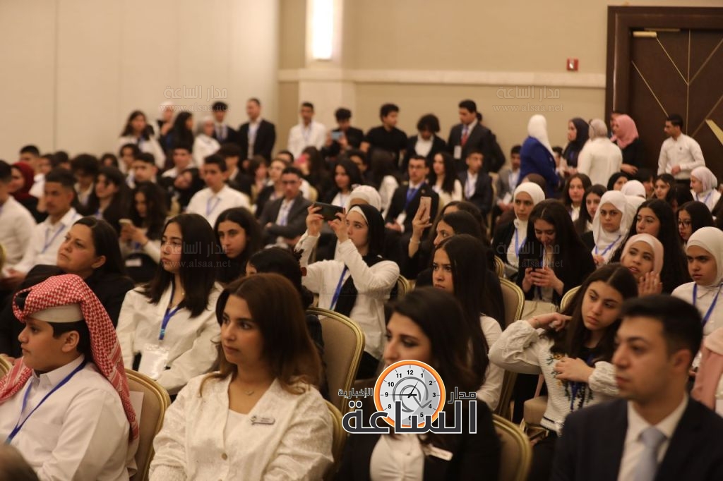 Madar Al-Saa Images 0.7982073376982464