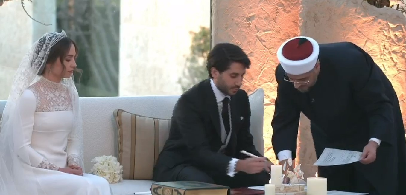 Madar Al-Saa Images 0.03825931548729389