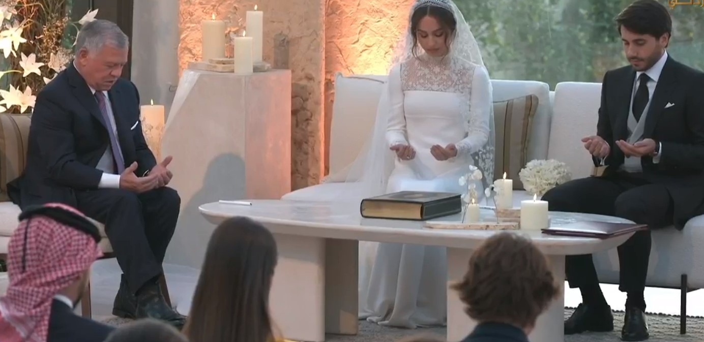 Madar Al-Saa Images 0.12338845894590467