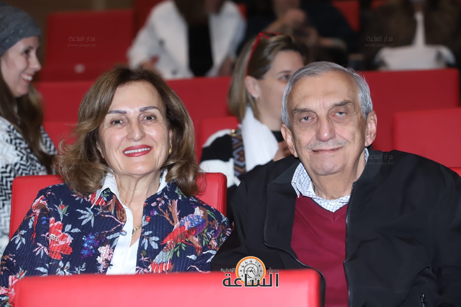 Madar Al-Saa Images 0.6616761510525635