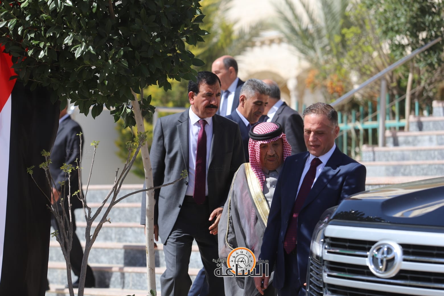 Madar Al-Saa Images 0.2474030358362047