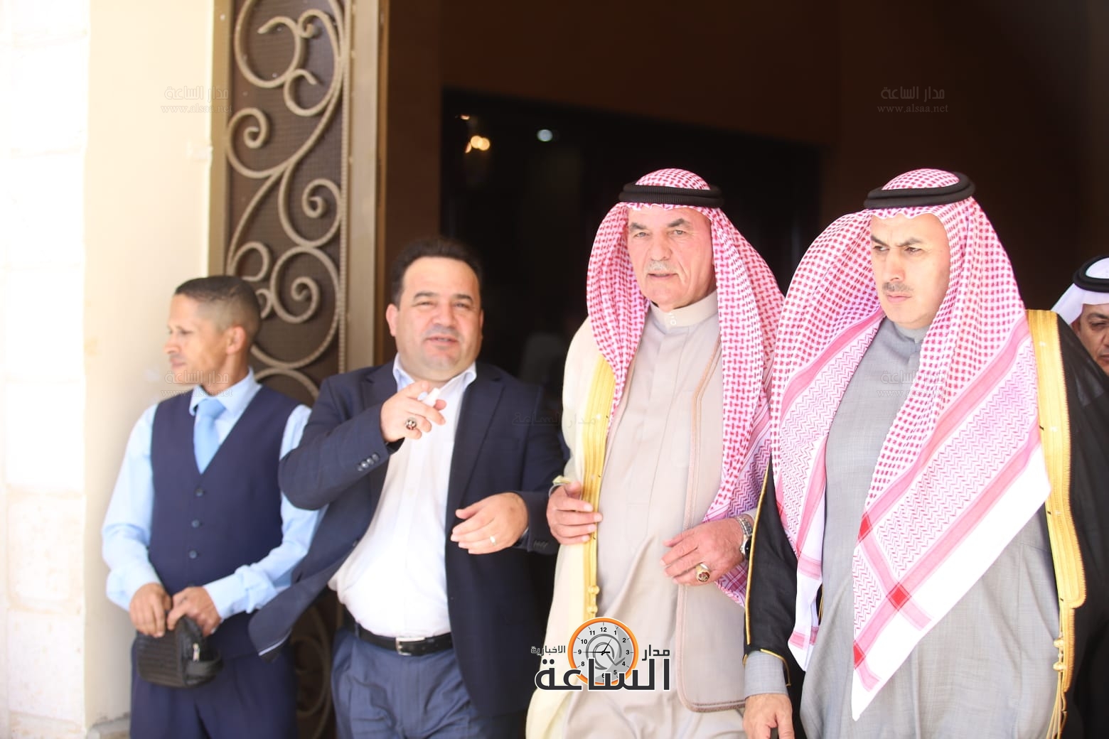 Madar Al-Saa Images 0.6447521930402034