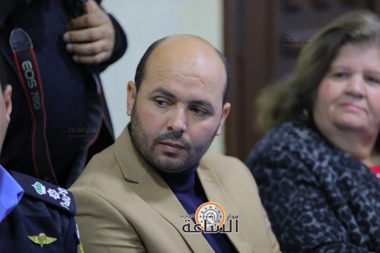 Madar Al-Saa Images 0.9955173951498633